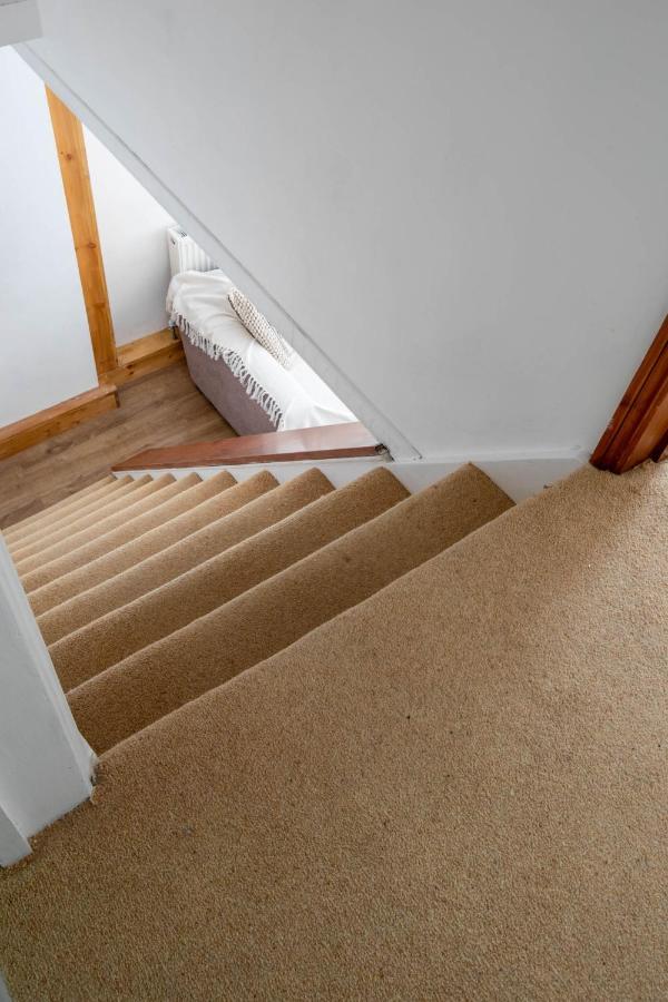 Stylish 2bd Family Hideaway In Holiday home *