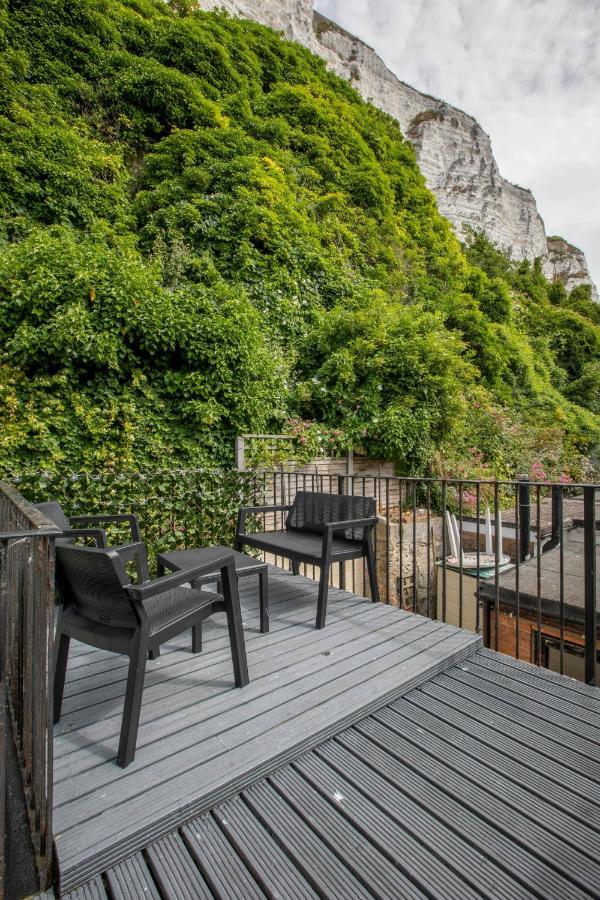 Stylish 2bd Family Hideaway In *