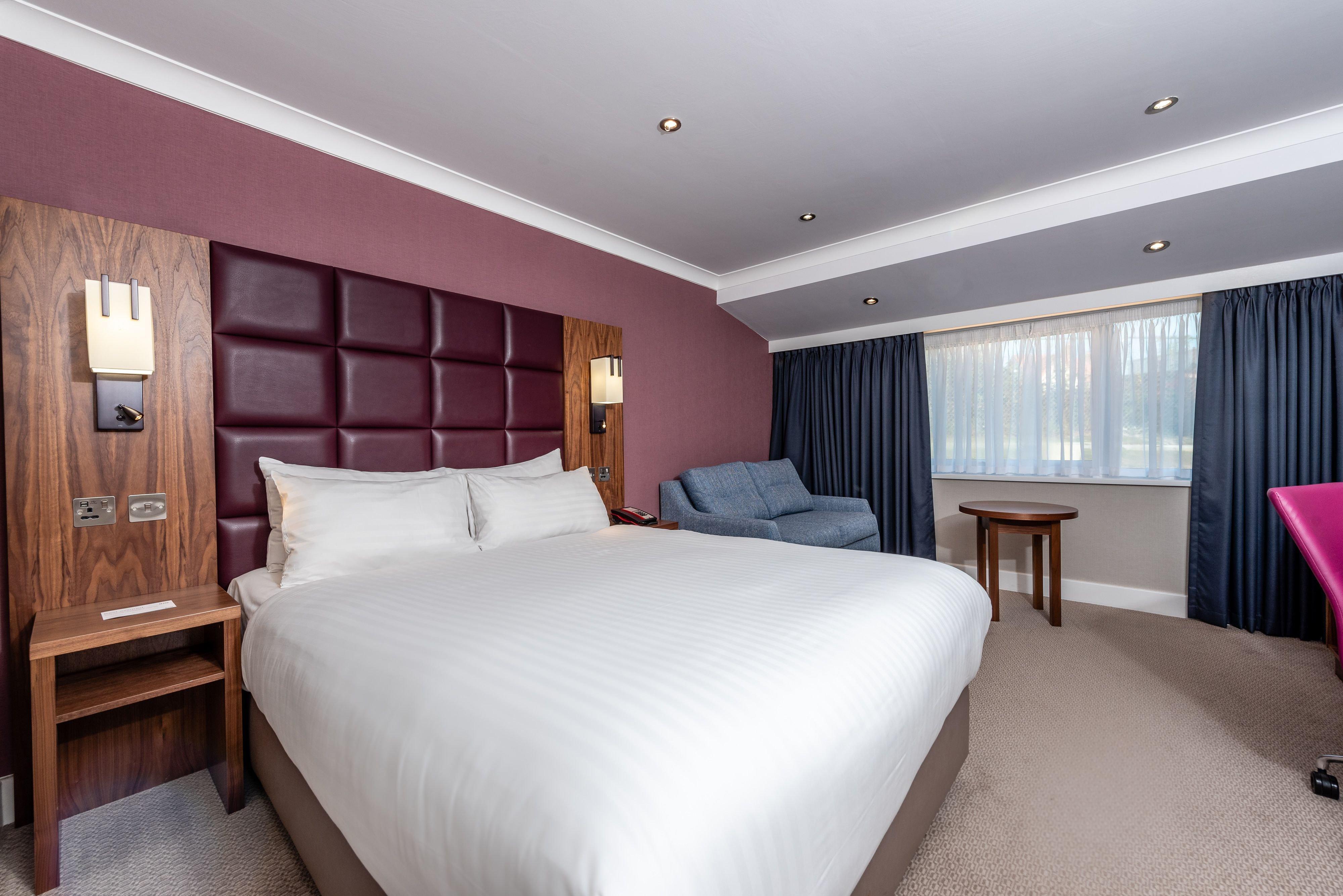 Hotel By Ihg