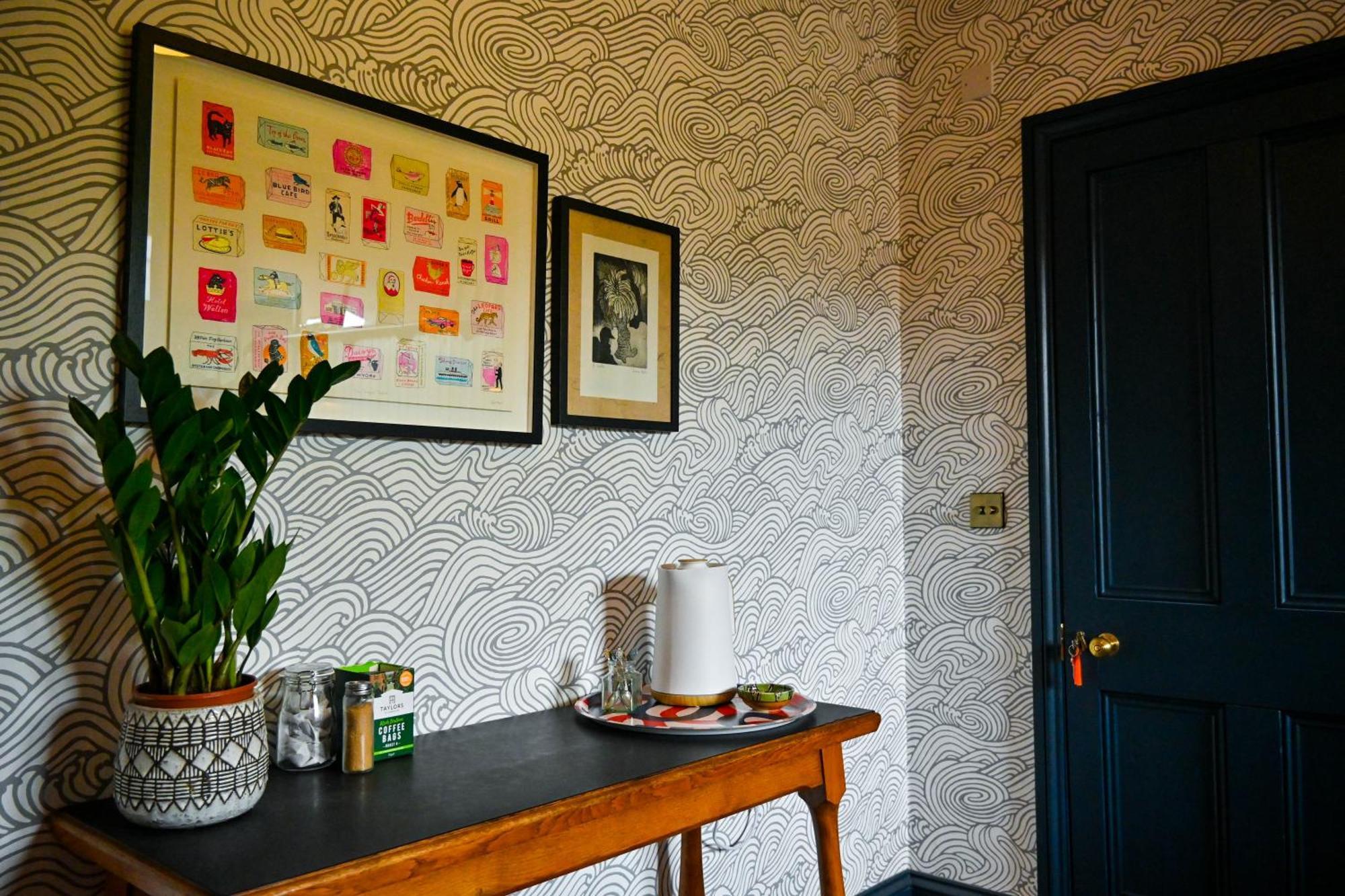 The Stop Homestay *