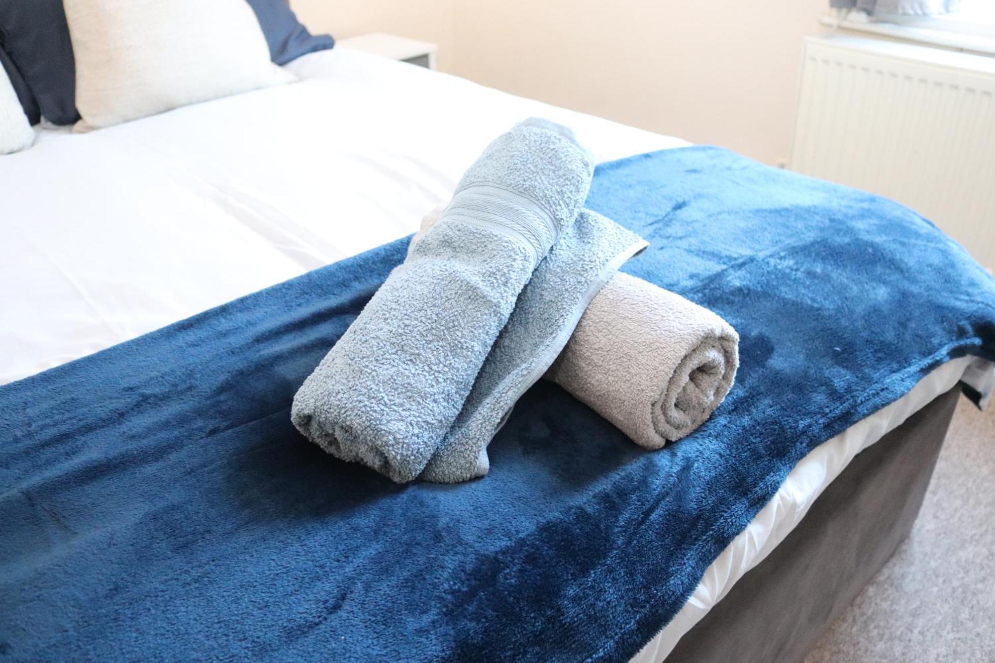 Dream - 2br Near Attractions Parking
