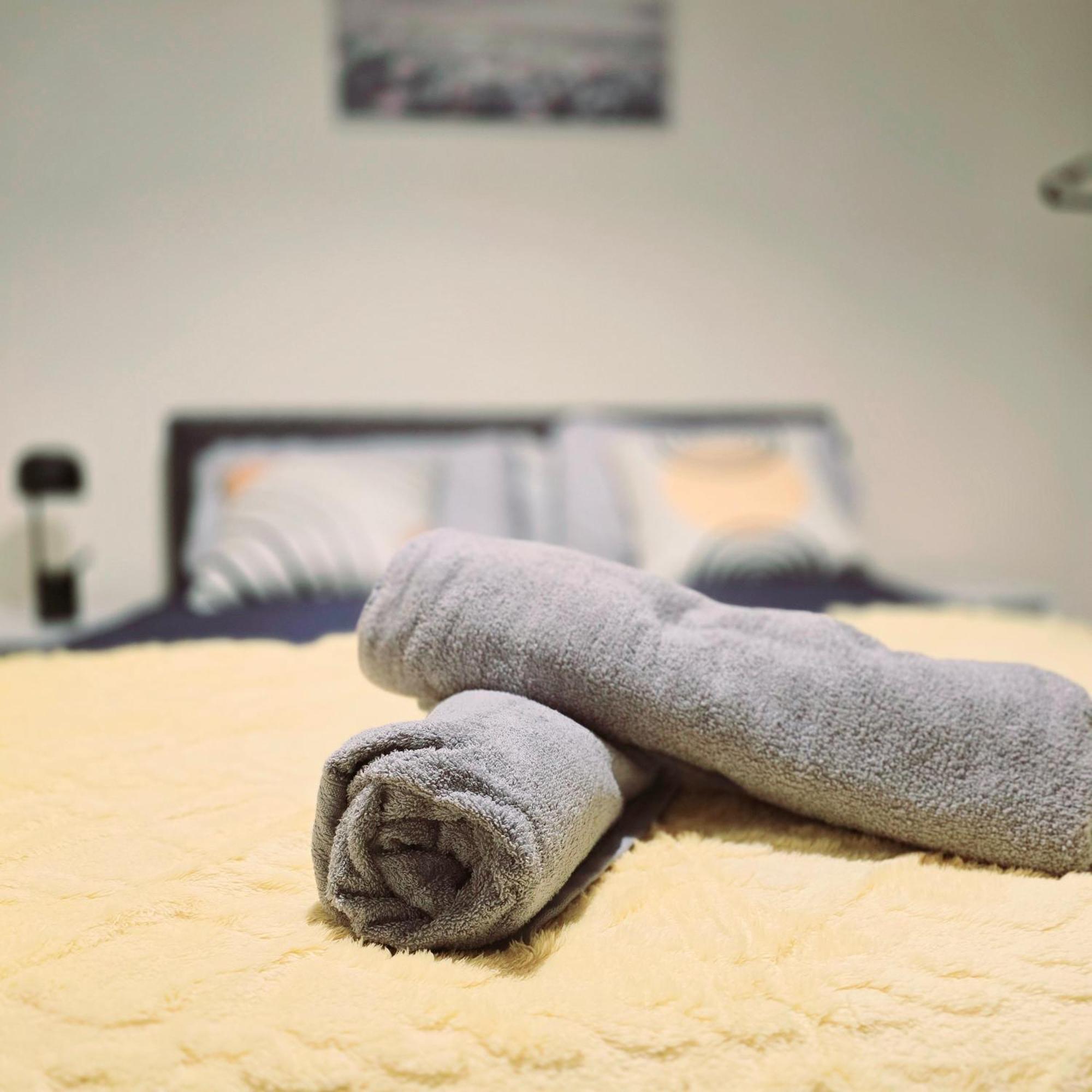 Dream - 2br Near Attractions Parking