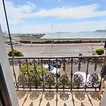 Cliff Court Apartments