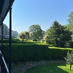 Luxury Garden Apartment Under The Castle, Dover
