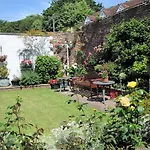 Number One Guesthouse