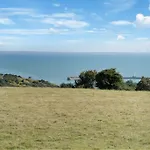 Minutes From The Port Of Dover, Free Wifi, Free Offroad Private Parking And Rated A Guest Favourite On Air B Nb!