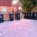 Port Of Dover Lodge 20 Sleeps