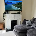 Victorian Town House In The Heart Of Dover
