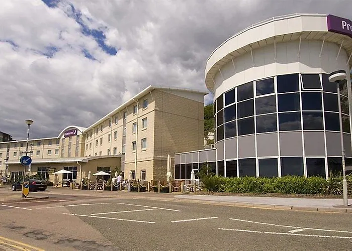 Premier Inn Dover Central - Eastern Ferry Terminal
