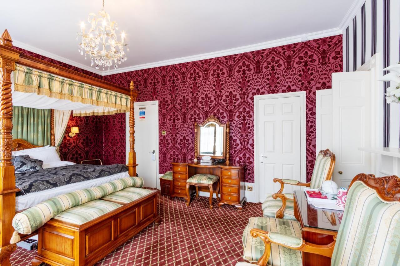 Hubert House Guest house