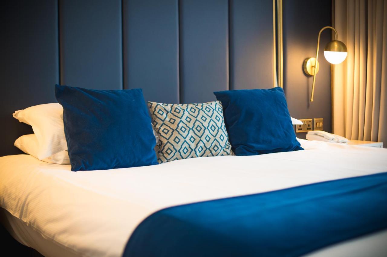 Western Premier Marina & 4* Dover