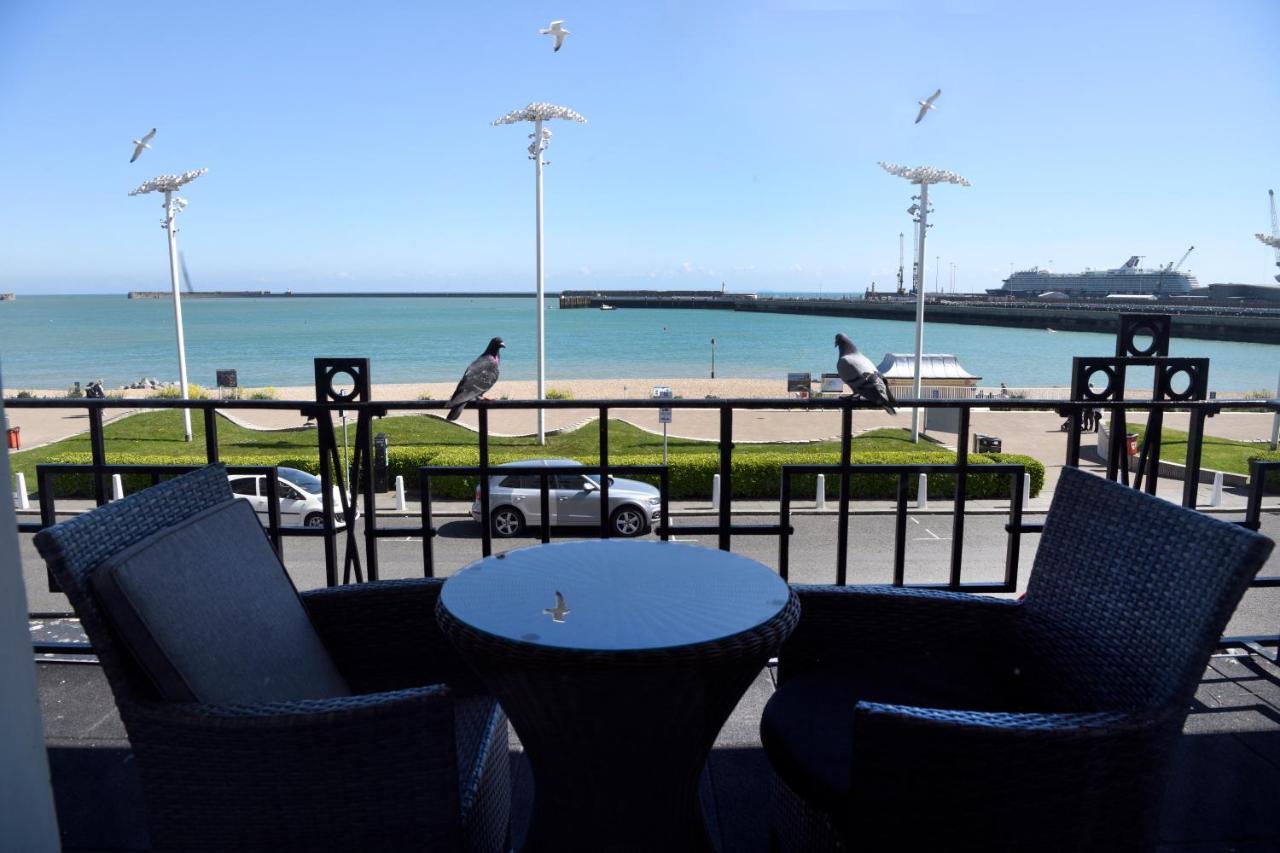 Western Premier Marina & 4*