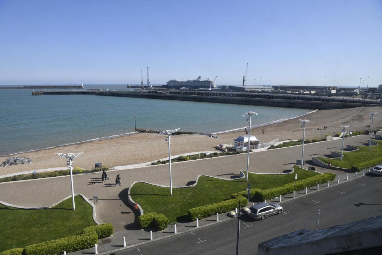 Hotel Western Premier Marina &