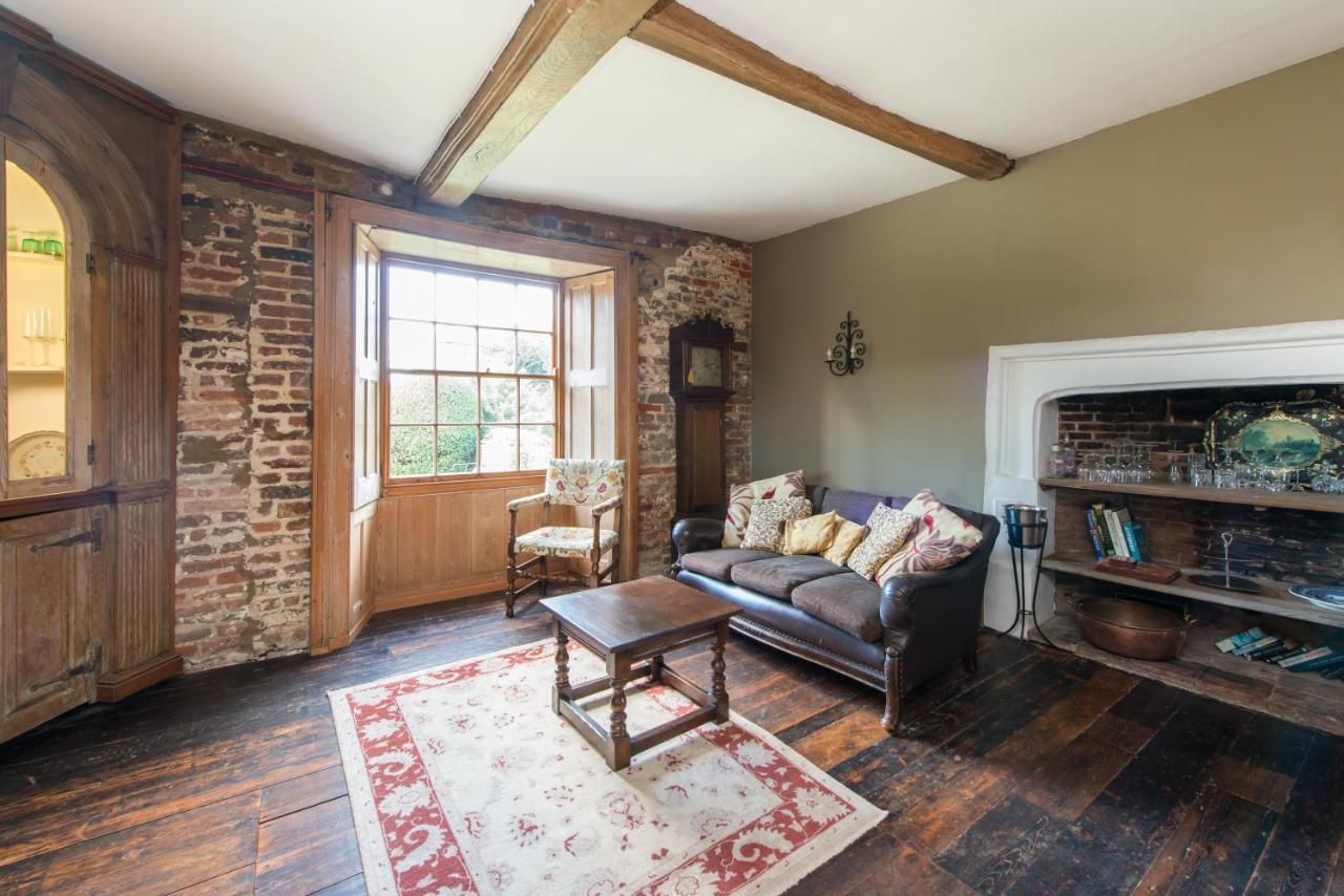 Beautifully Historic Manor House - The East Wing * Dover