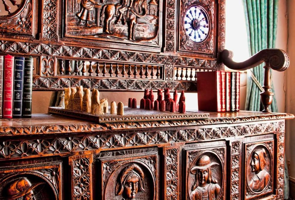 Holiday home Beautifully Historic Manor House - The East Wing Dover