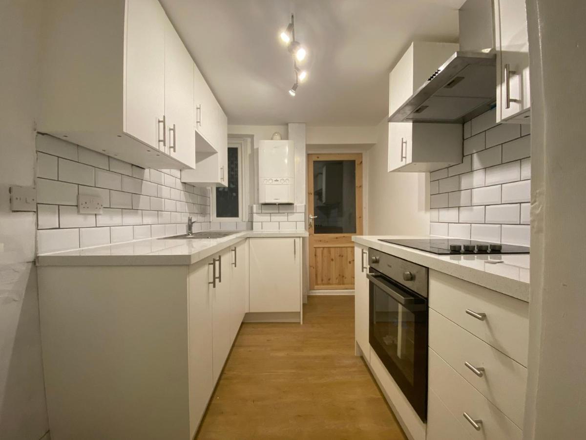 Town Private 2 Bed Garden Flat For Up To 6 Guests * Dover