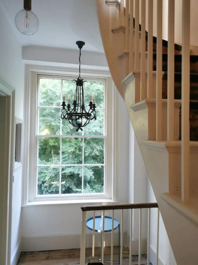 Holiday home Unique Georgian Townhouse By The Castle & *