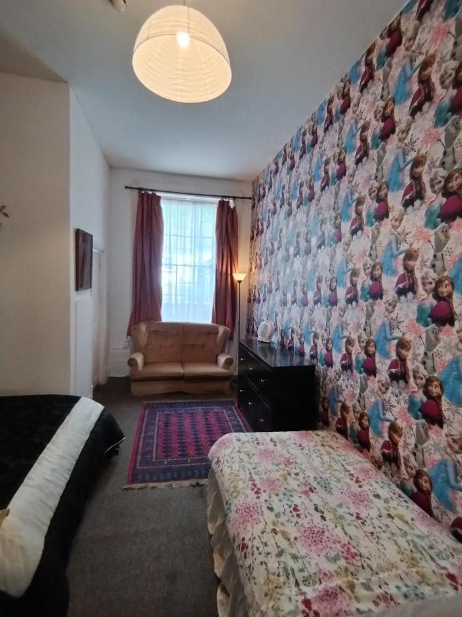 Cliff Court Apartments * Dover