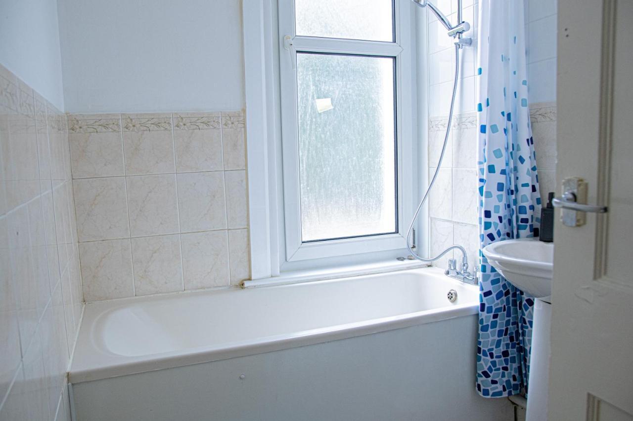 Central - 1 Bedroom Apartment