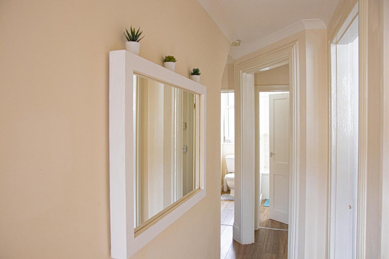 Central - 1 Bedroom Apartment