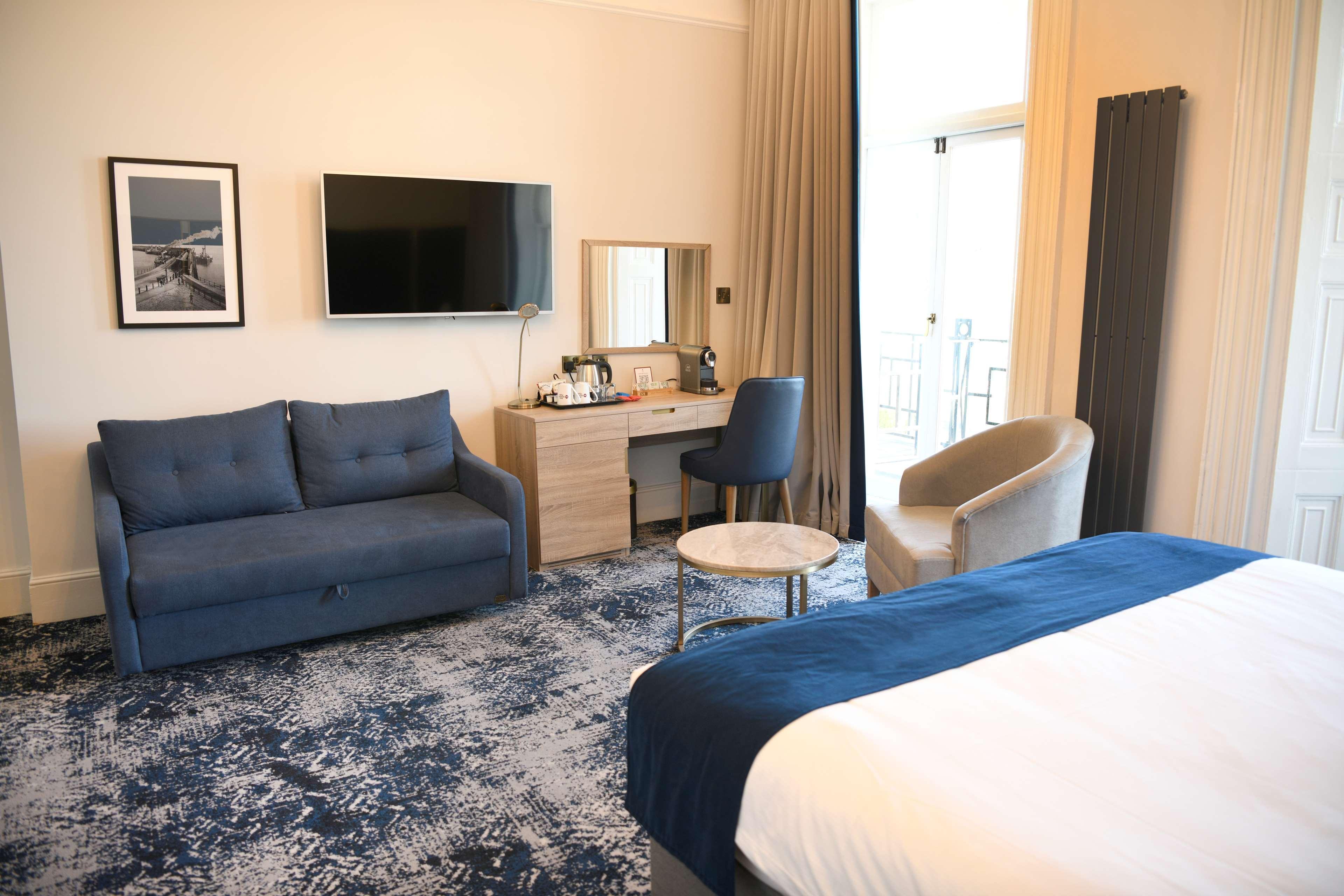 Western Premier Marina & Hotel