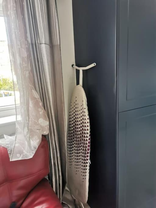 Modern 2 Bedroom Flat By Port, Castle& Sea! Dover