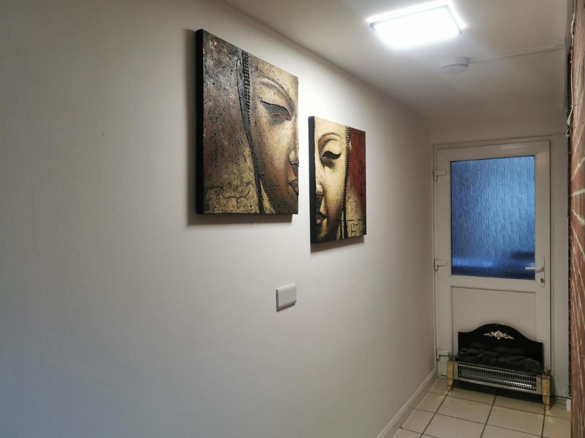 Hostel 116 Maison Dieu Road E In
