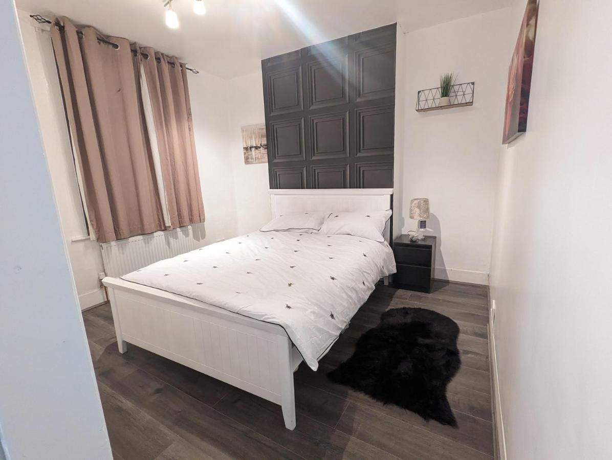 The The Best And The Cheapest Guest house