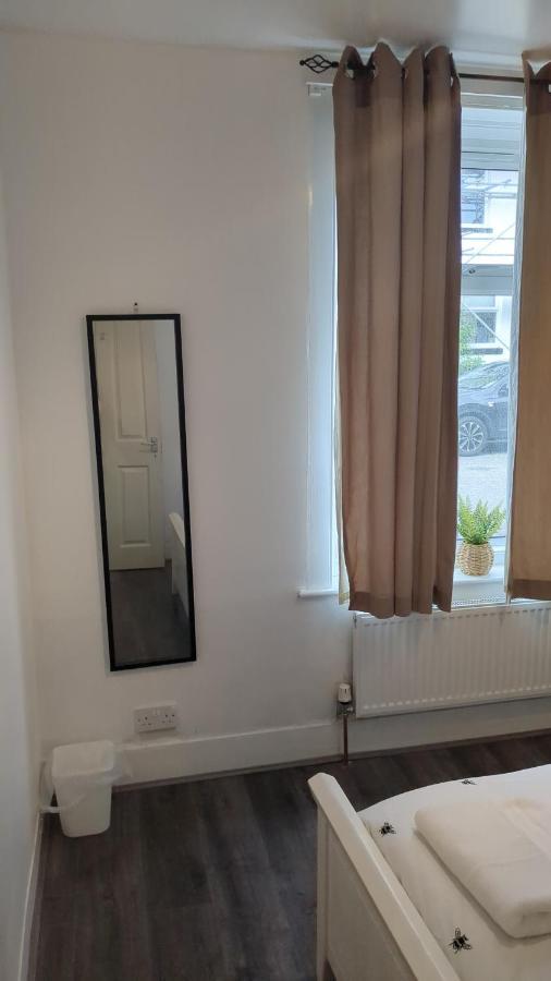 The The Best And The Cheapest Guest house *