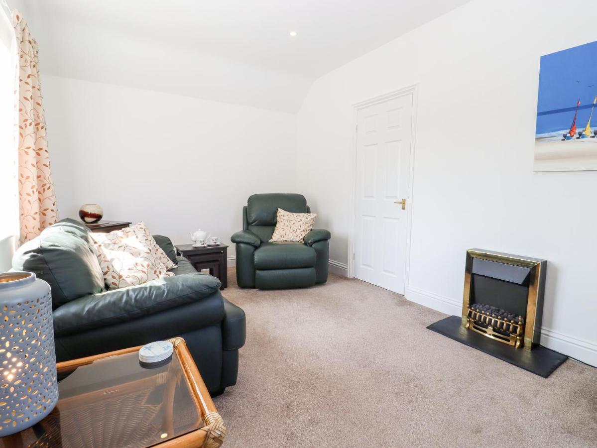Bay Tor Apartment