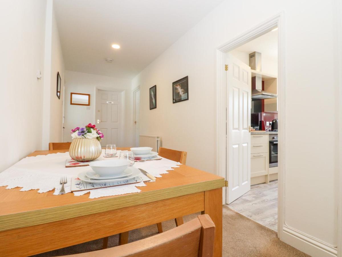Bay Tor Apartment
