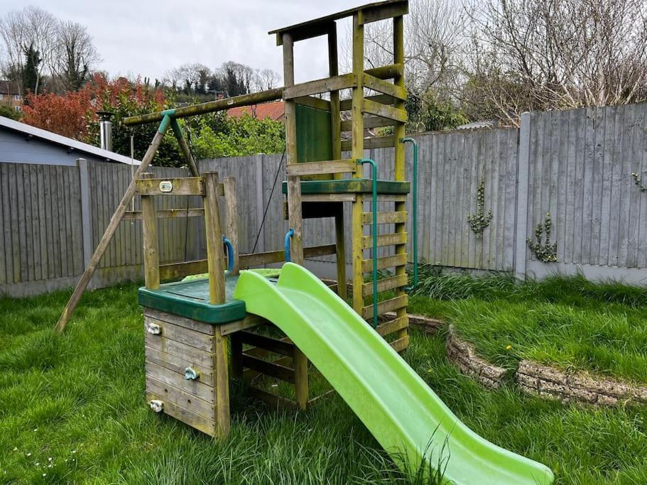 The Coxhill Retreat - Indoor Rainforest Spa Holiday home Dover