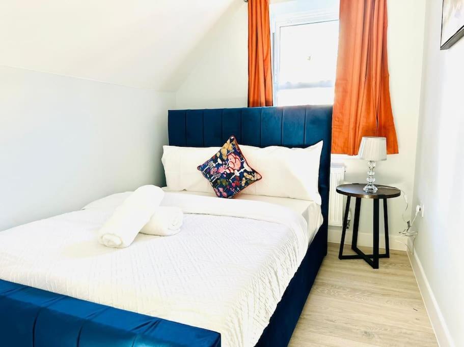 Cosy Flats, Castle View *