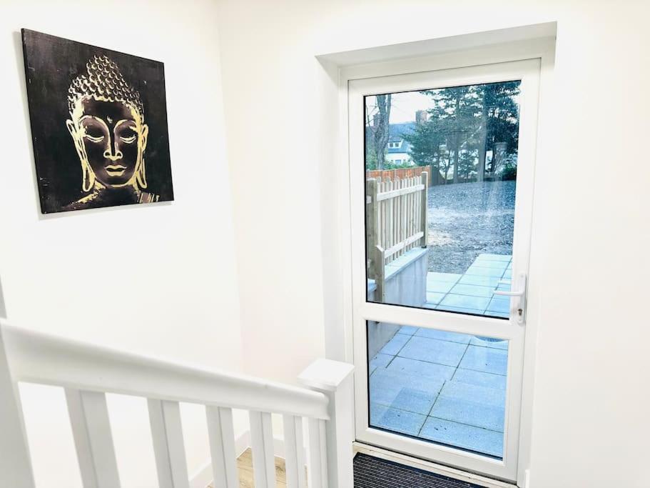 Stylish With Castle View Apartment Dover
