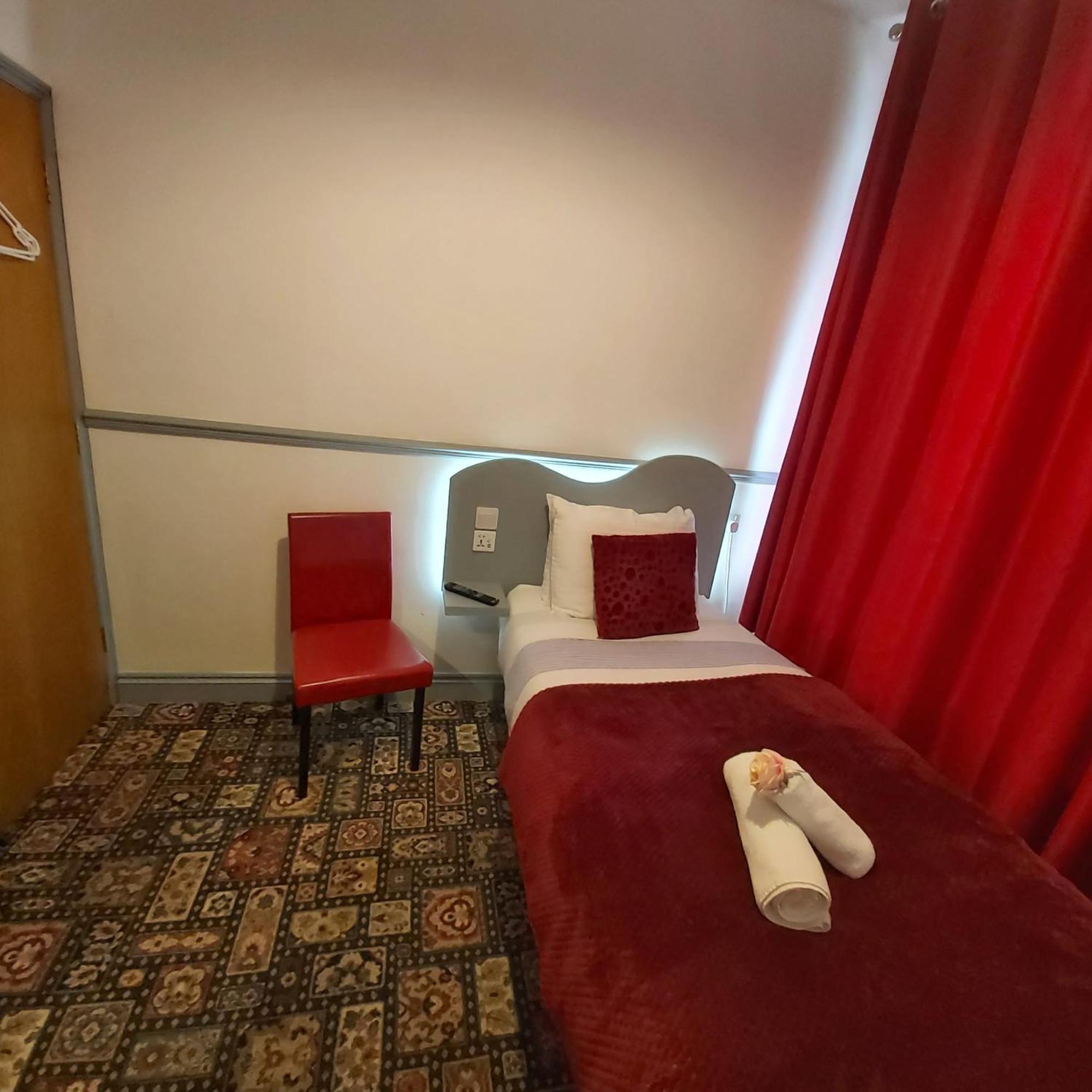 St Albans 3* Dover