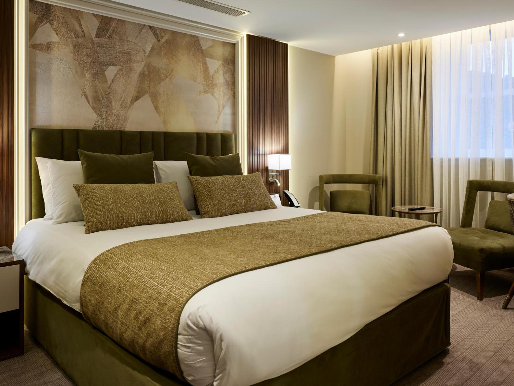 Hotel Western Premier Marina & 4*