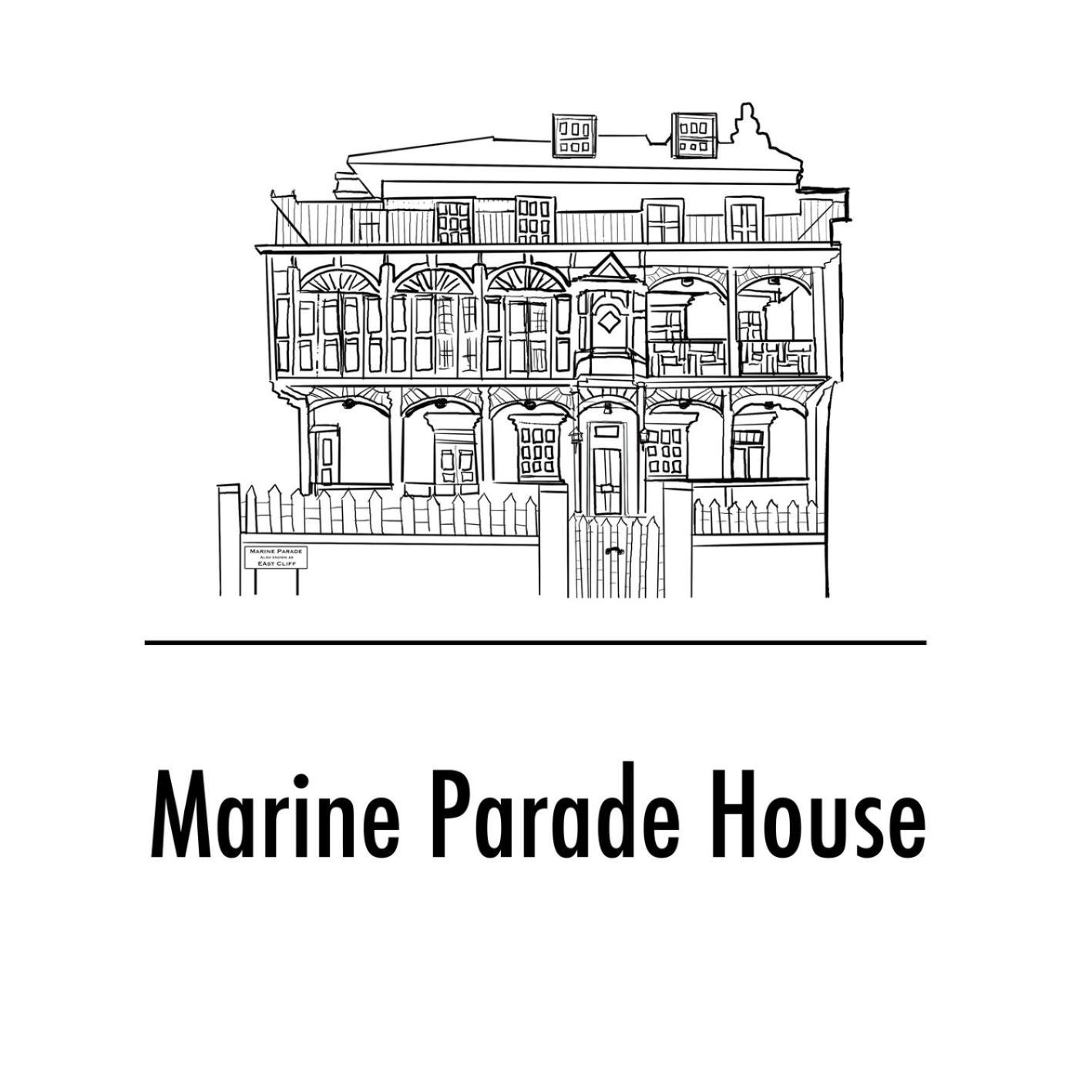 Apartment Flat 4 Marine Parade House, 1 East Cliff- Next To Port, White Cliffs, Beach, Castle *
