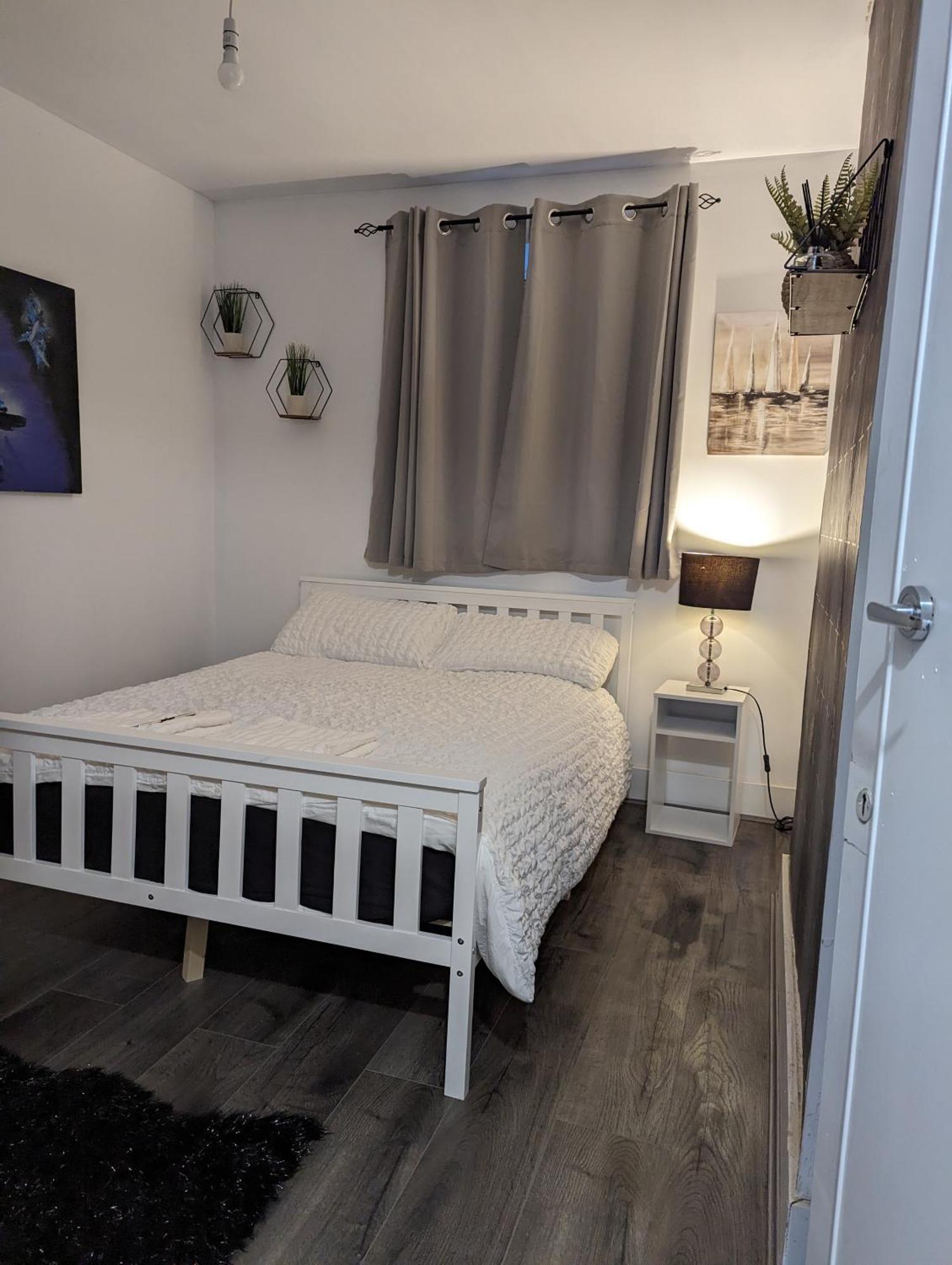 The The Best And The Cheapest Guest house *