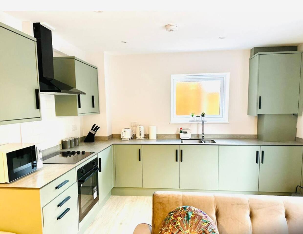 Castle Luxury Apartment-allocated Parking Apartment Dover