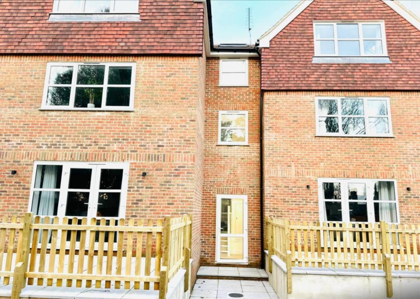 Castle Luxury Apartment-allocated Parking * Dover
