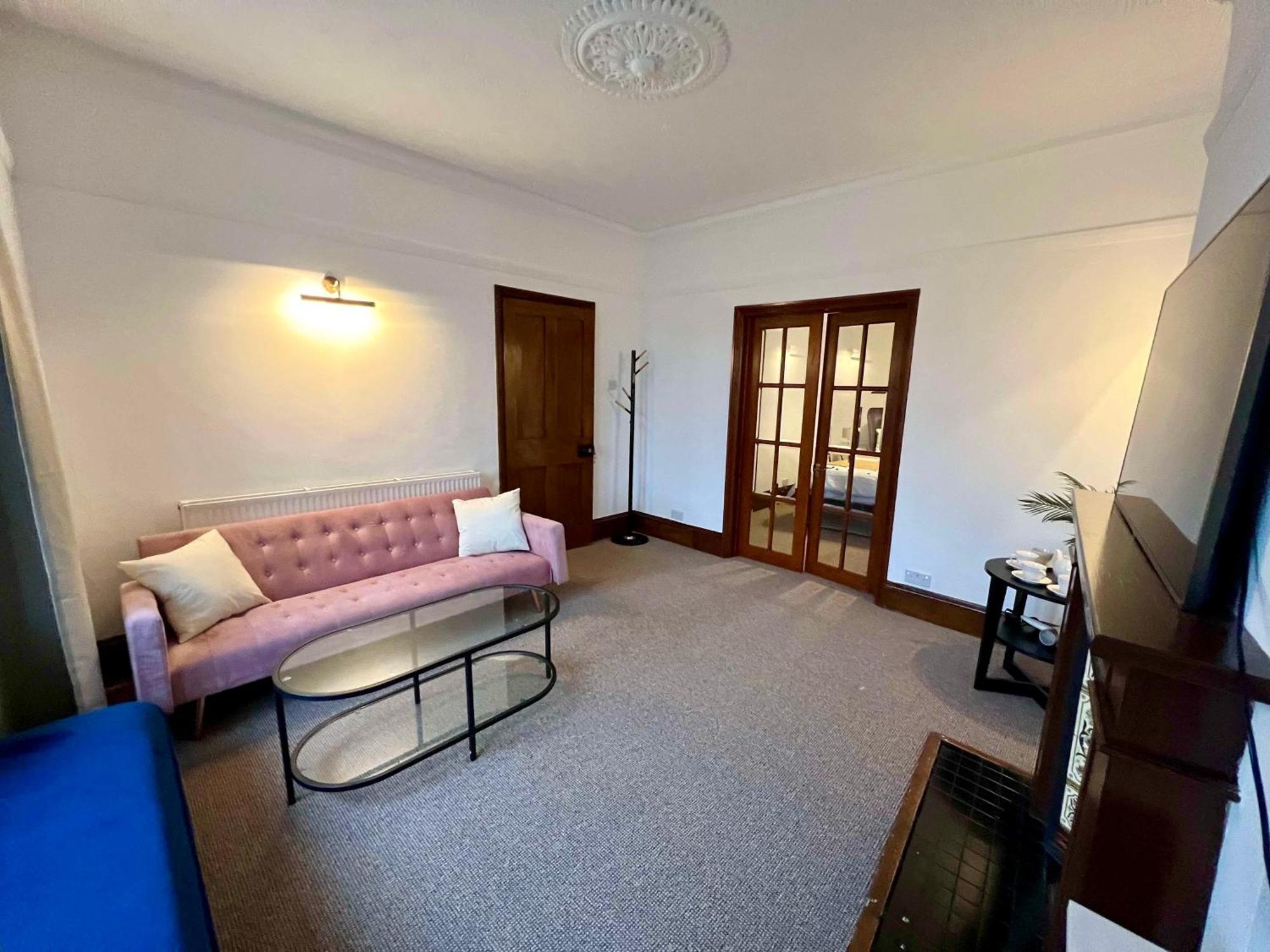 Dovorian Guest house