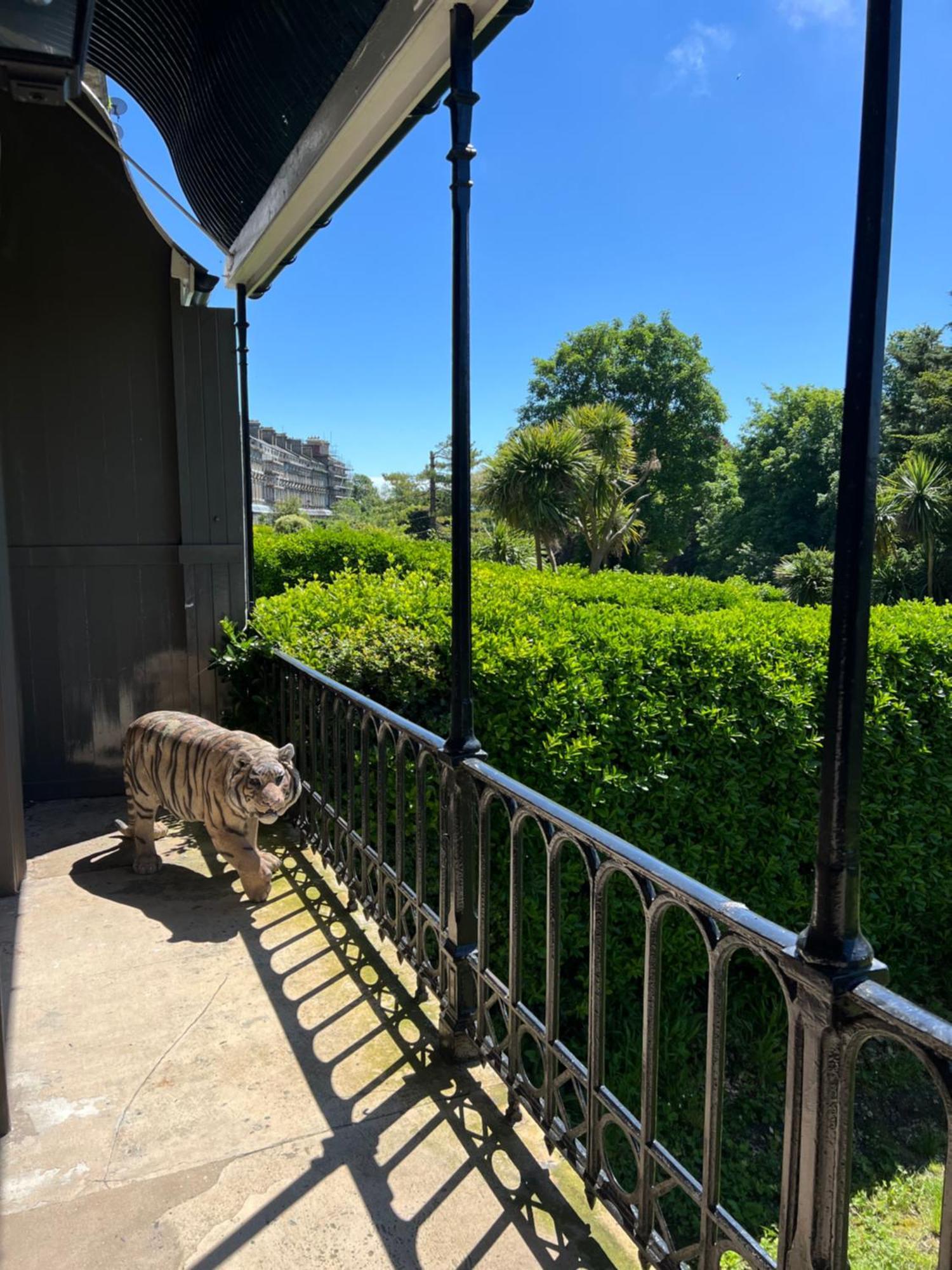 Luxury Garden Under The Castle, Apartment Dover
