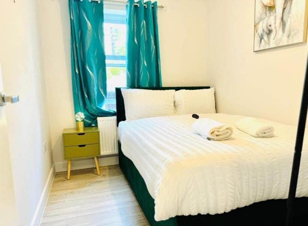Port Town Centre Comfy Flat With Parking Dover