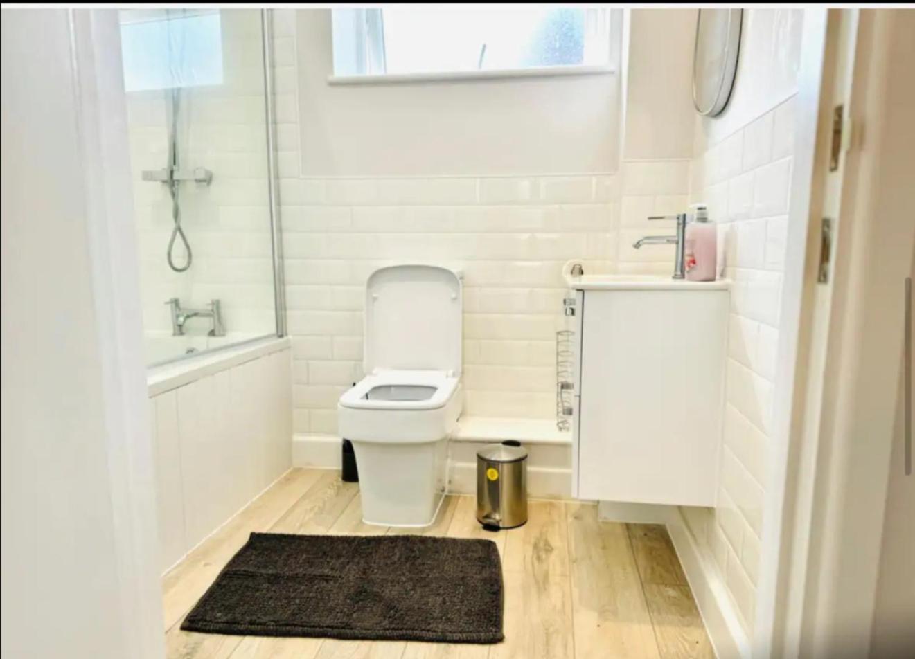 Holiday home Port Of 20 Sleeps Dover