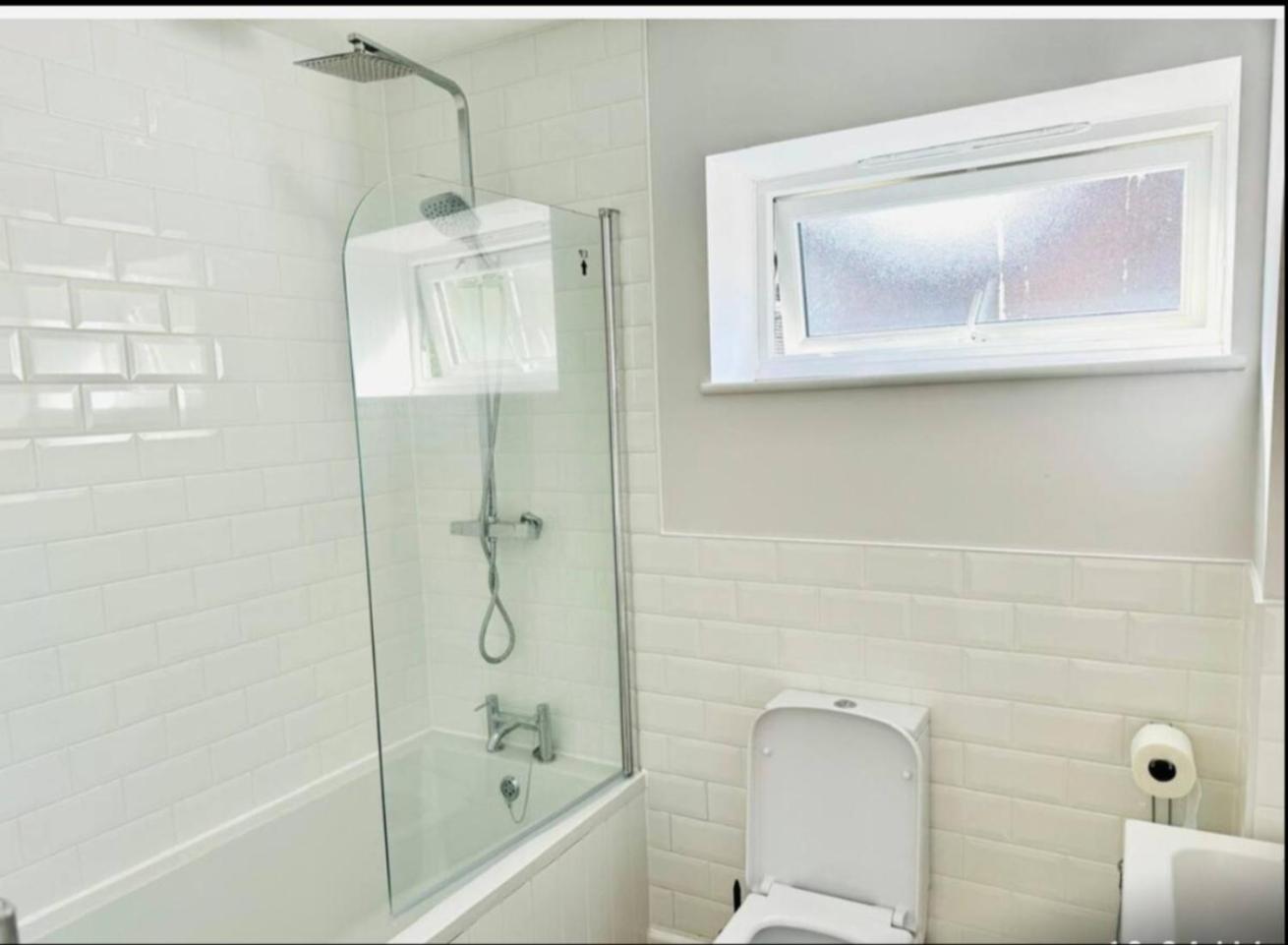 Port Of 20 Sleeps Holiday home Dover