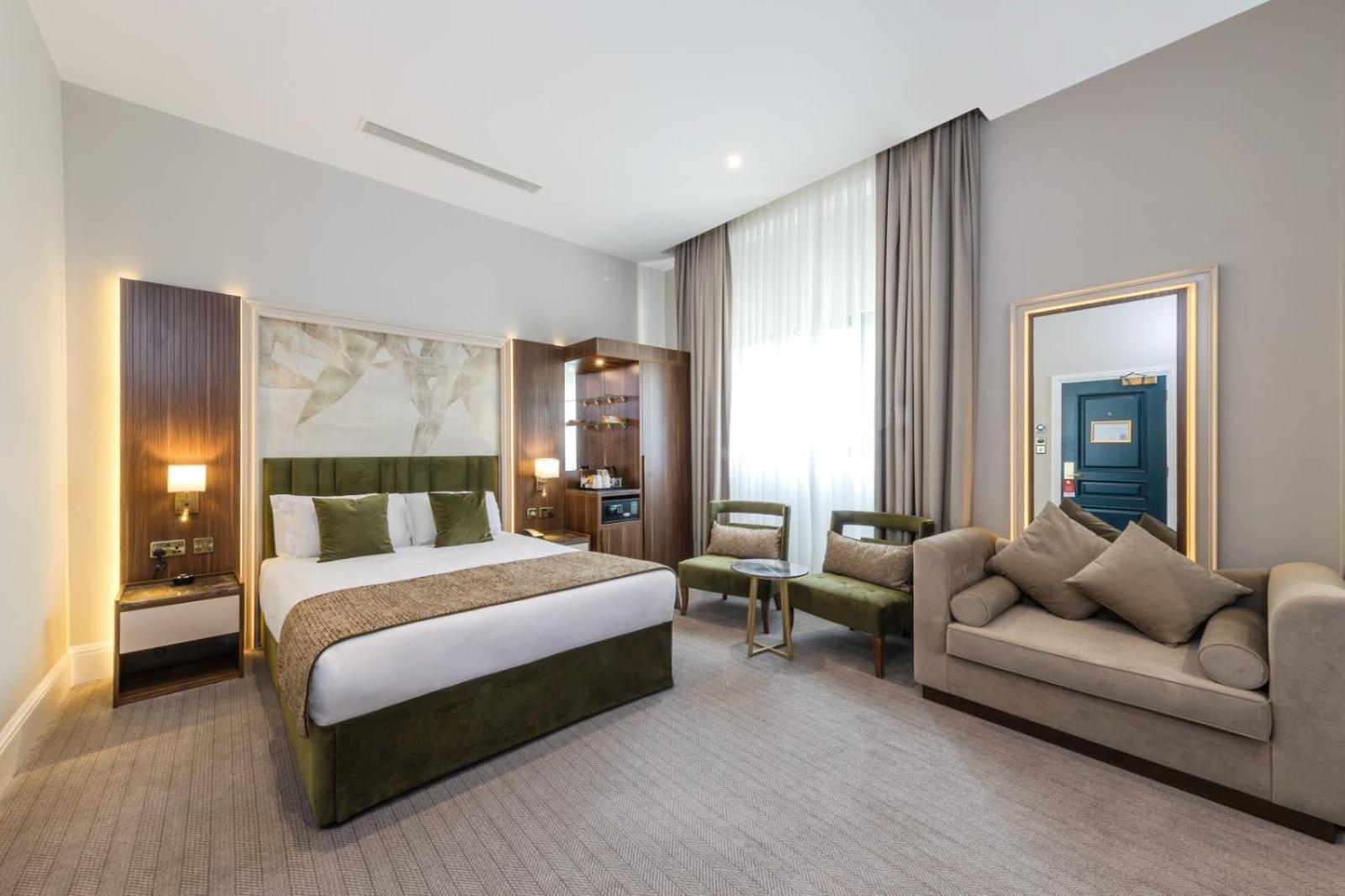 Hotel Western Premier Marina &