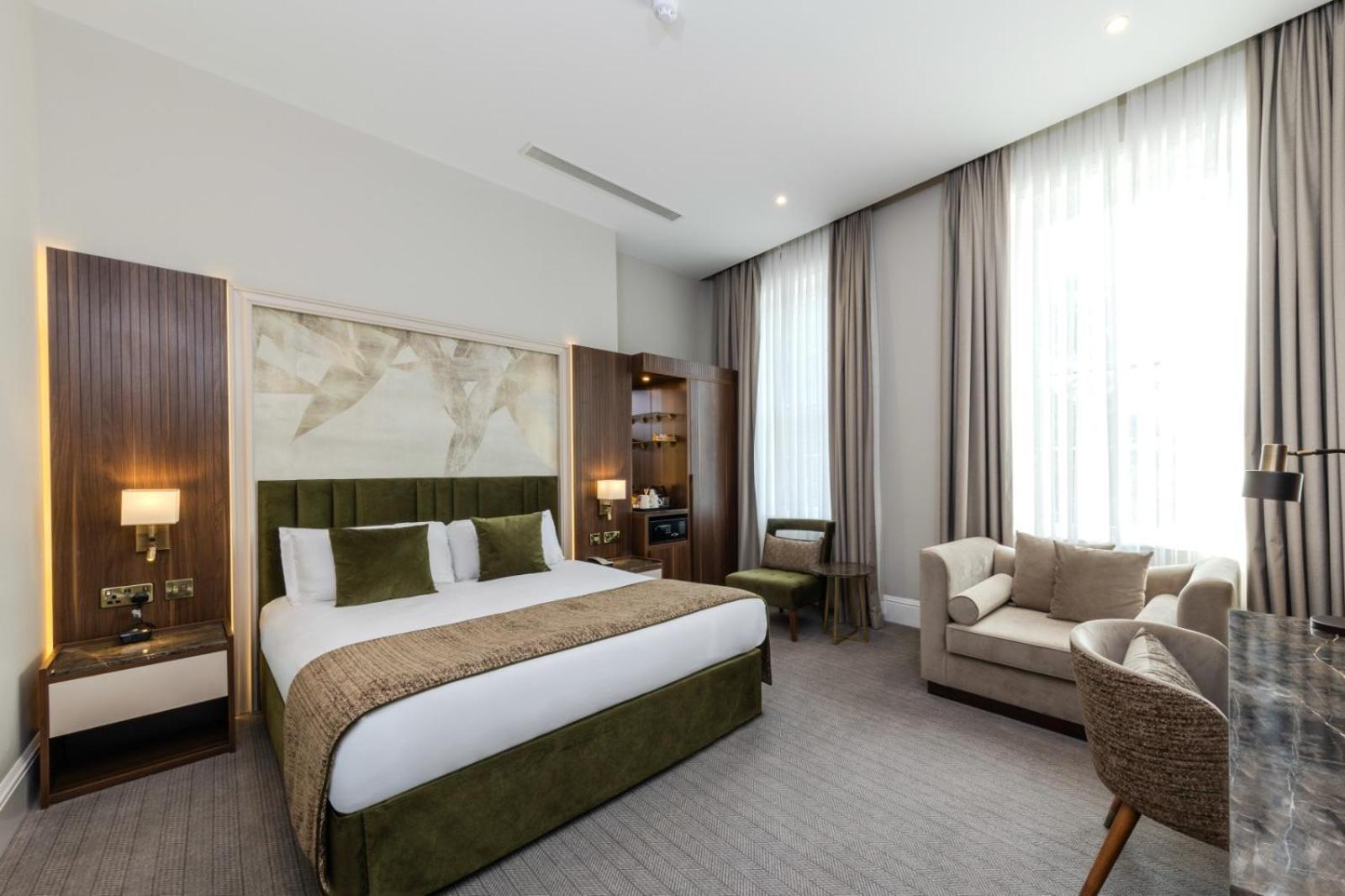 Hotel Western Premier Marina & 4*