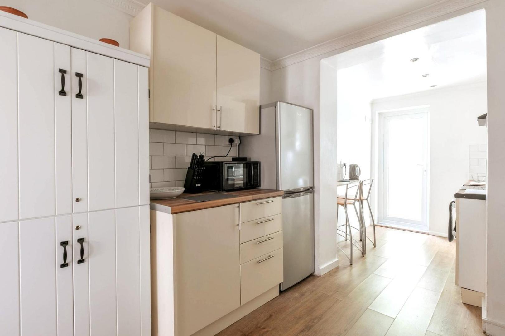 Stylish 2bd Family Hideaway In Holiday home *
