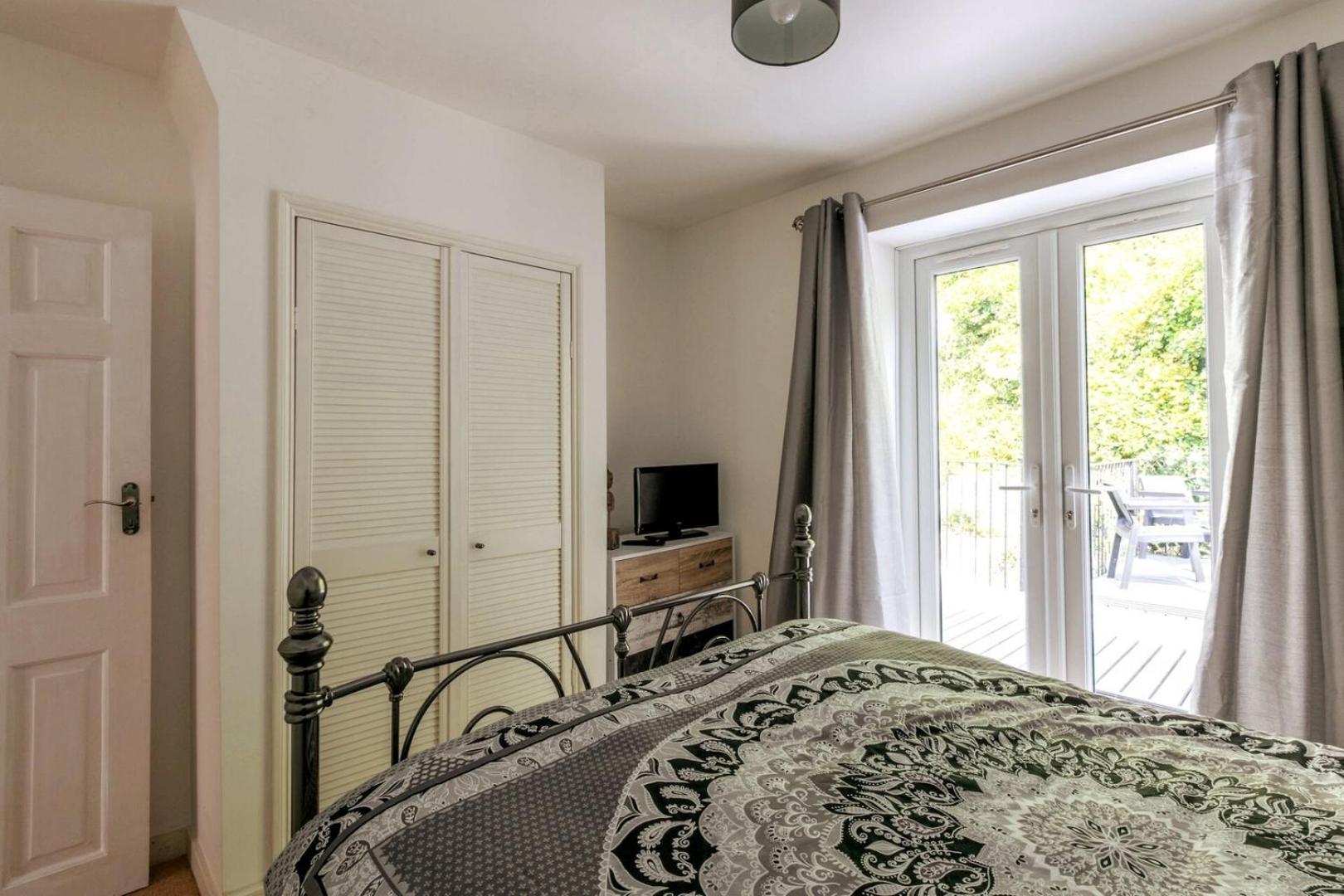 Stylish 2bd Family Hideaway In Dover