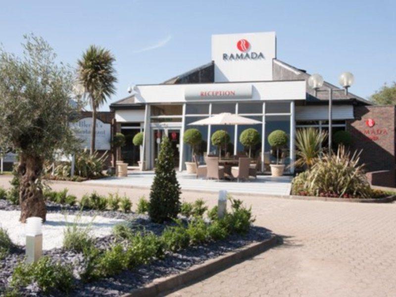 By Ihg Dover